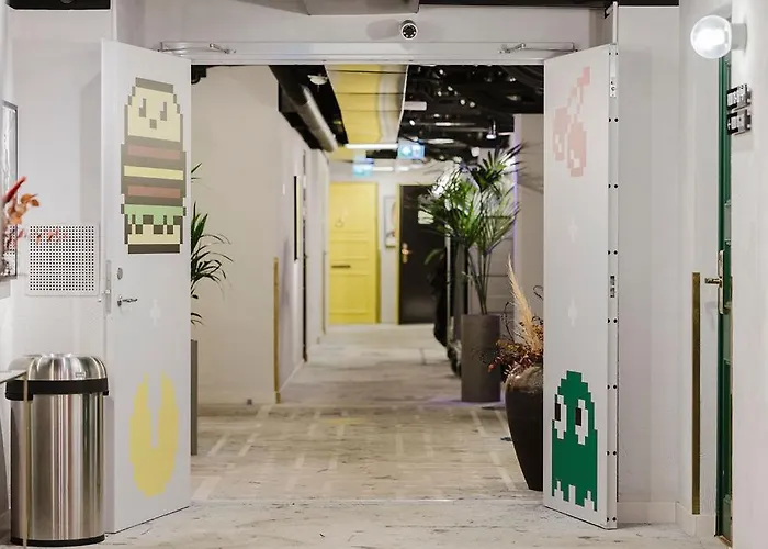 Hotel With Urban Deli